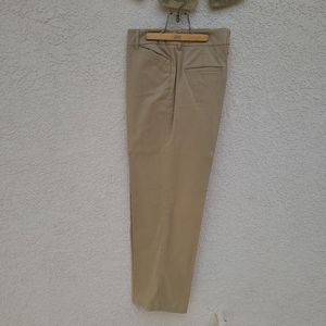 Jones NY Sport Khaki Straight Leg Pants